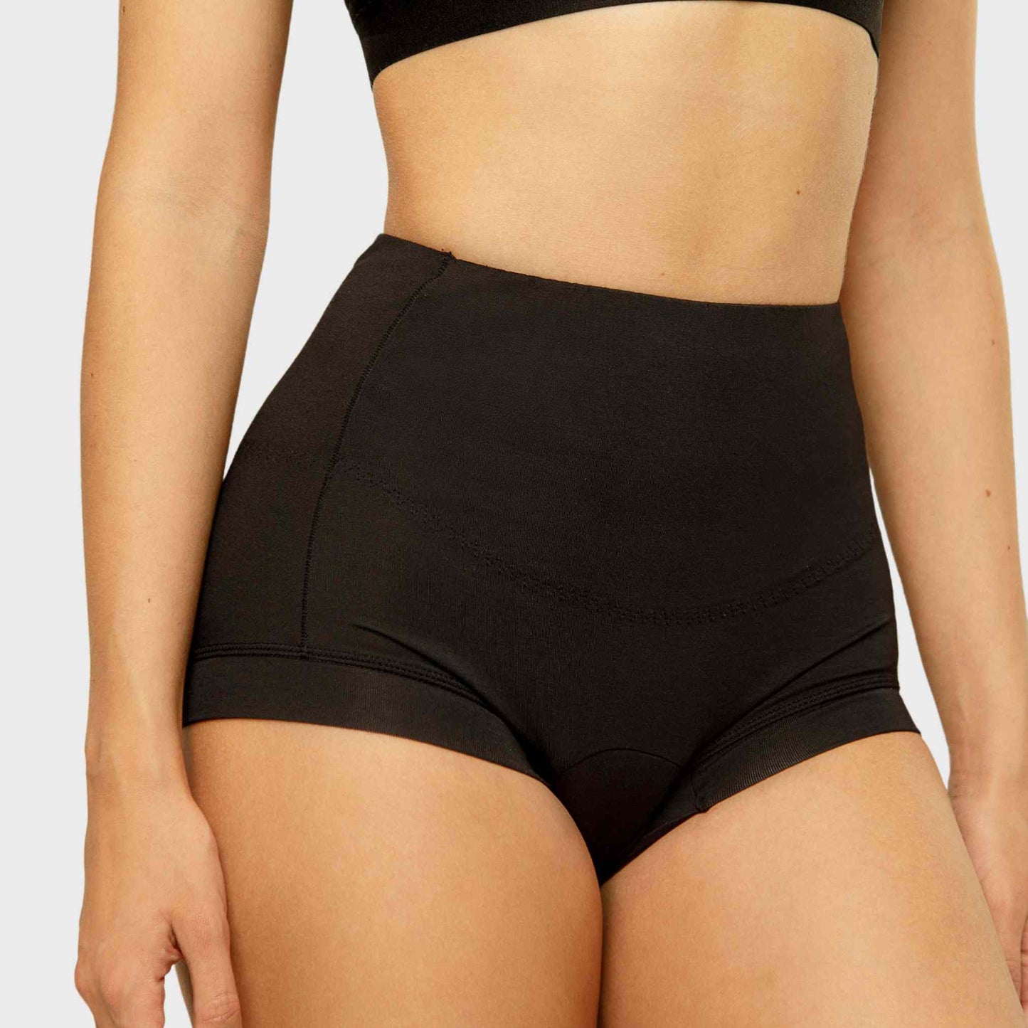 MAXI rinkinys po gimdymo su menstruacinėmis kelnaitėmis