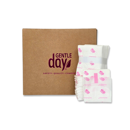 GENTLE DAY® dieniniai higieniniai paketai, 100 vnt. kartoninėje dėžėje, skirti higienos stotelėms ir skirstytuvams papildyti.